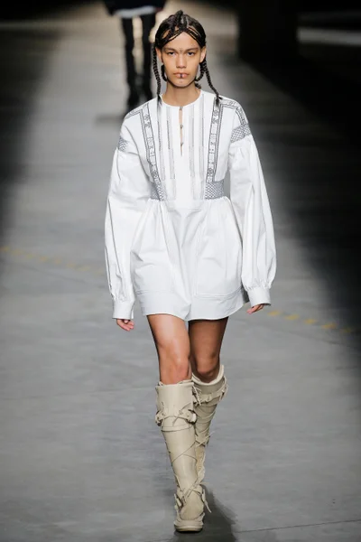 Look 6